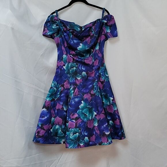 Vintage Juniors Formal Prom Dress! - Picture 1 of 7